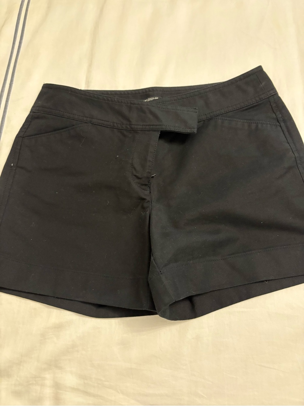 Women’s Black Pull-On Shorts